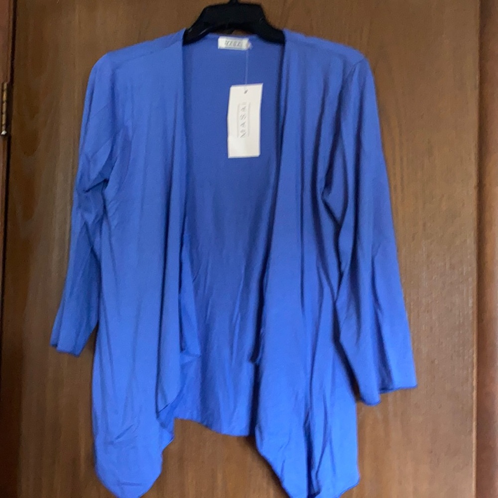 3/4 sleeved cardigan, NWT